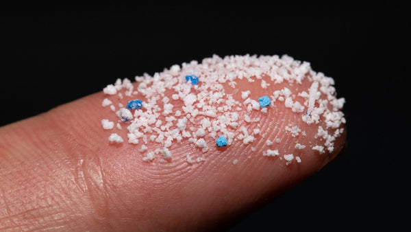 Microplastic Free: The danger of microplastics in cosmetics