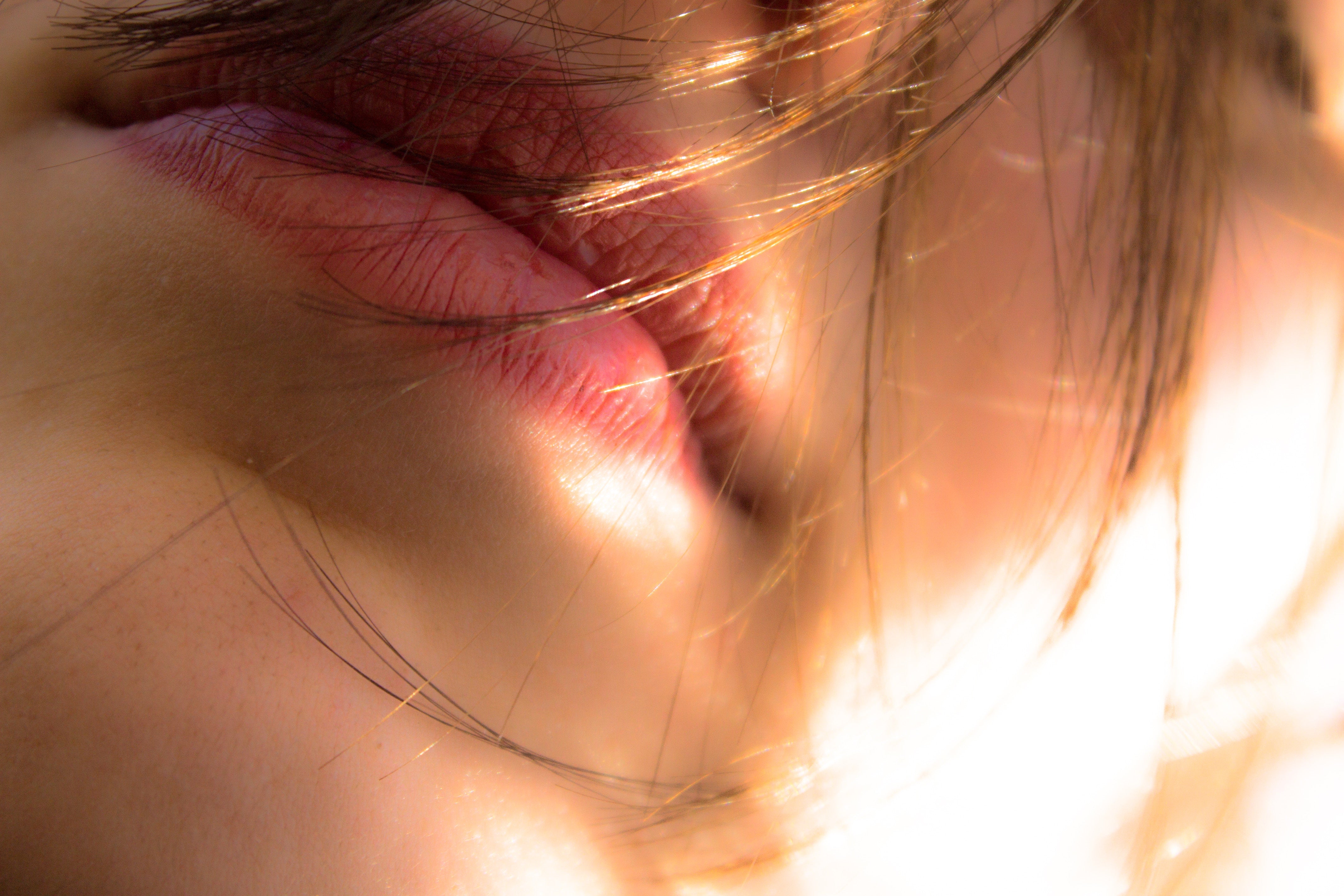 Your Guide to Naturally Healthy Lips